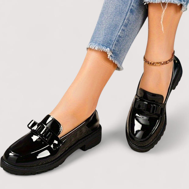 Maya - Elegant og behagelig sandal med rem