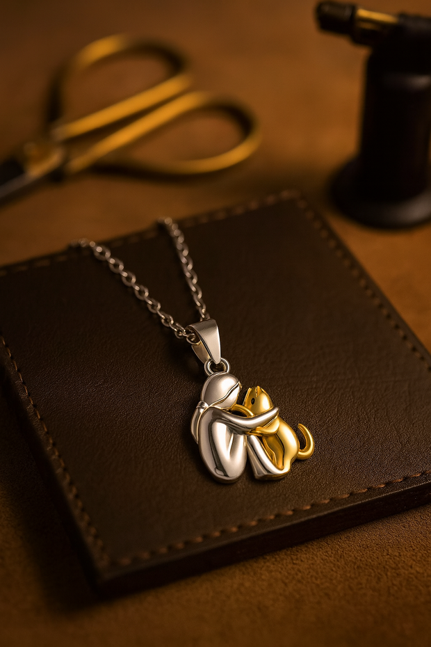 Cat Pendant Necklace