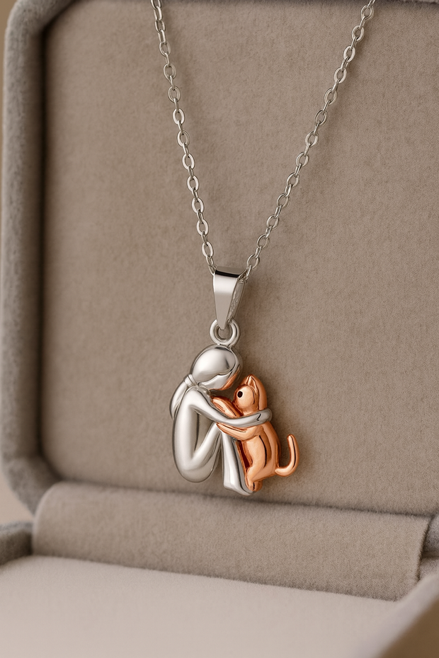 Cat Pendant Necklace