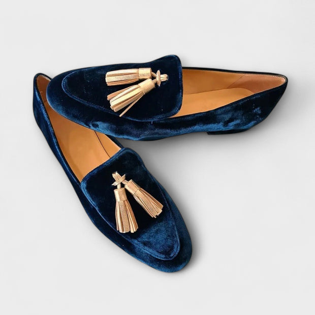 Quinnlyn – Vintage-inspired Loafers with Fringes