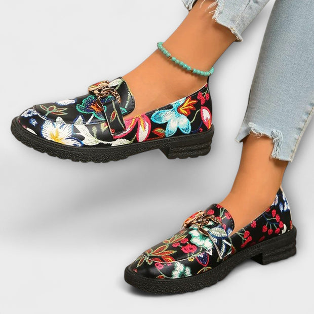 Orla – Multifarvede Loafers med Blomsterdesign