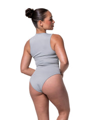 Ribbet bodysuit med firkantet halsudskæring